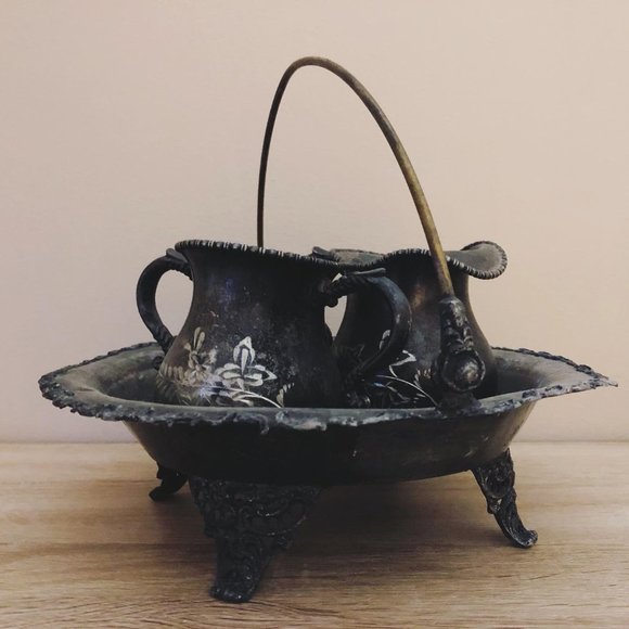 1960's Victorian Style Tea Set - Picture 2 of 3